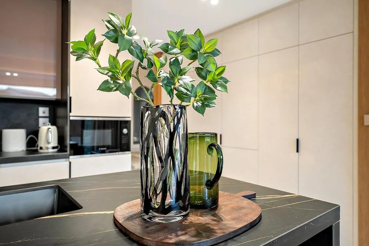 Apartment First Class Villa Hidden Luxury Gem Dubai United Arab Emirates