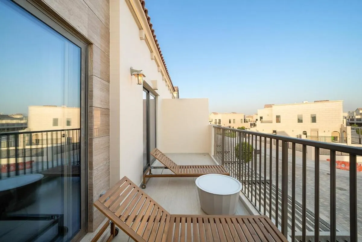 First Class Villa Hidden Luxury Gem Dubai Apartment