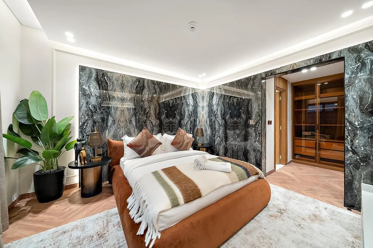 First Class Villa Hidden Luxury Gem Dubai Apartment
