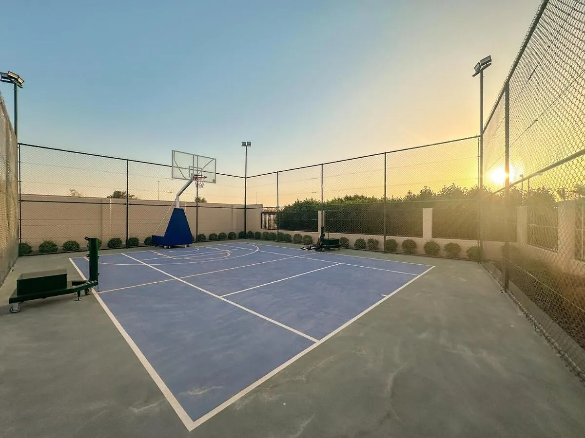 First Class Villa Hidden Luxury Gem Dubai Apartment