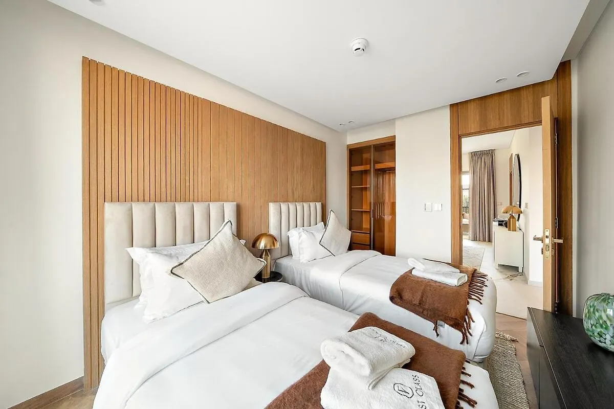 First Class Villa Hidden Luxury Gem Dubai Apartment